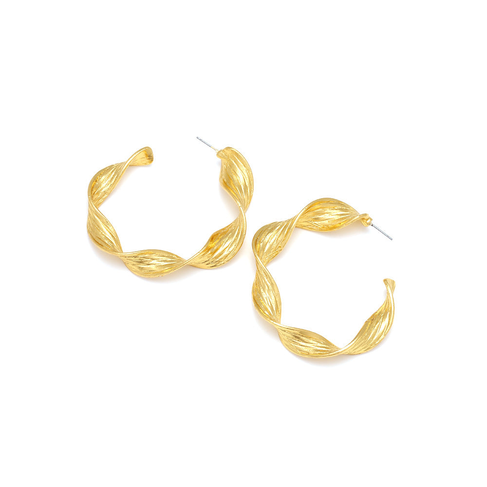 C-shaped twist twisted metal earrings